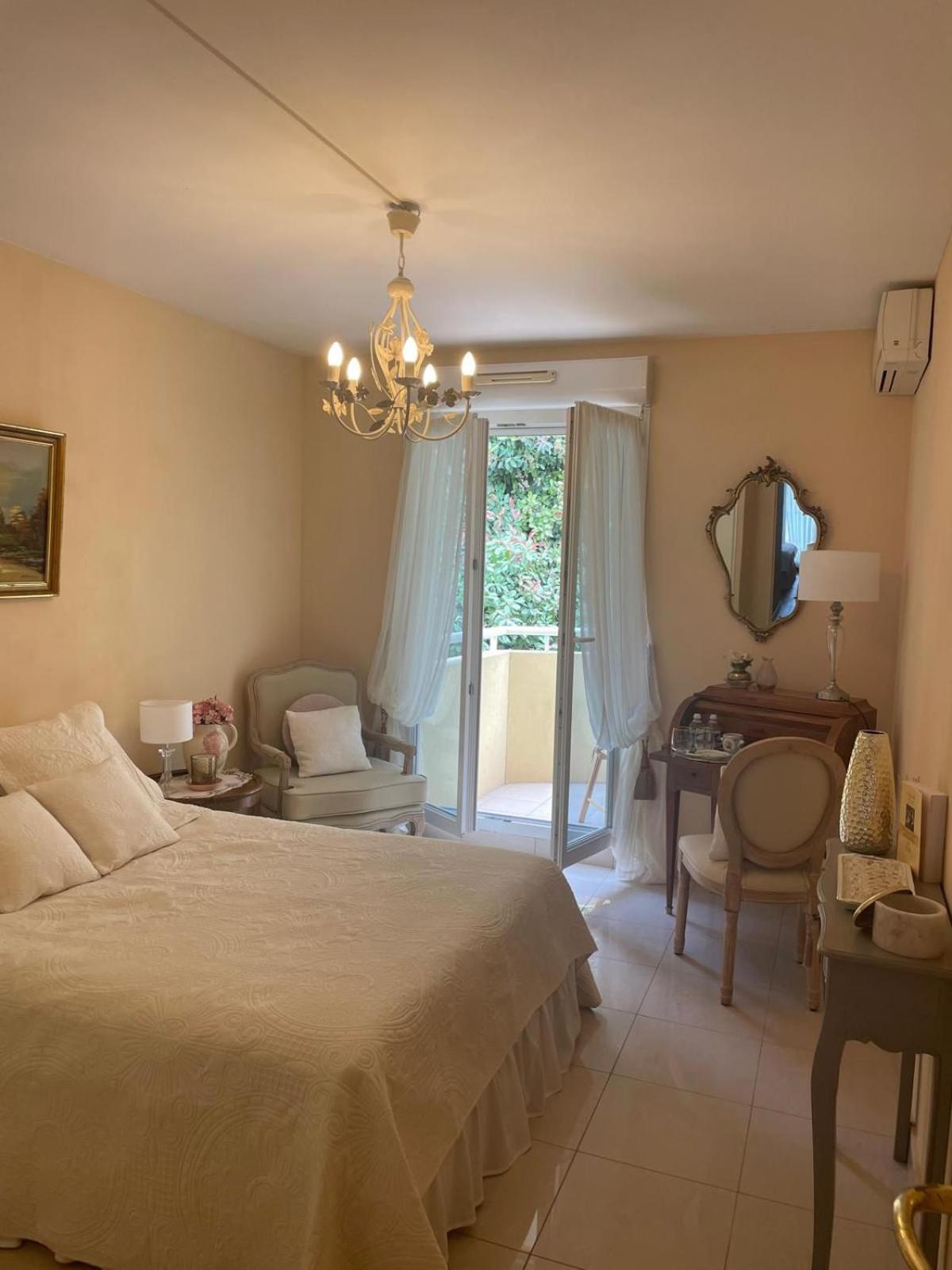 Grace & Breakfast Bed & Breakfast โบโซเลย ภายนอก รูปภาพ